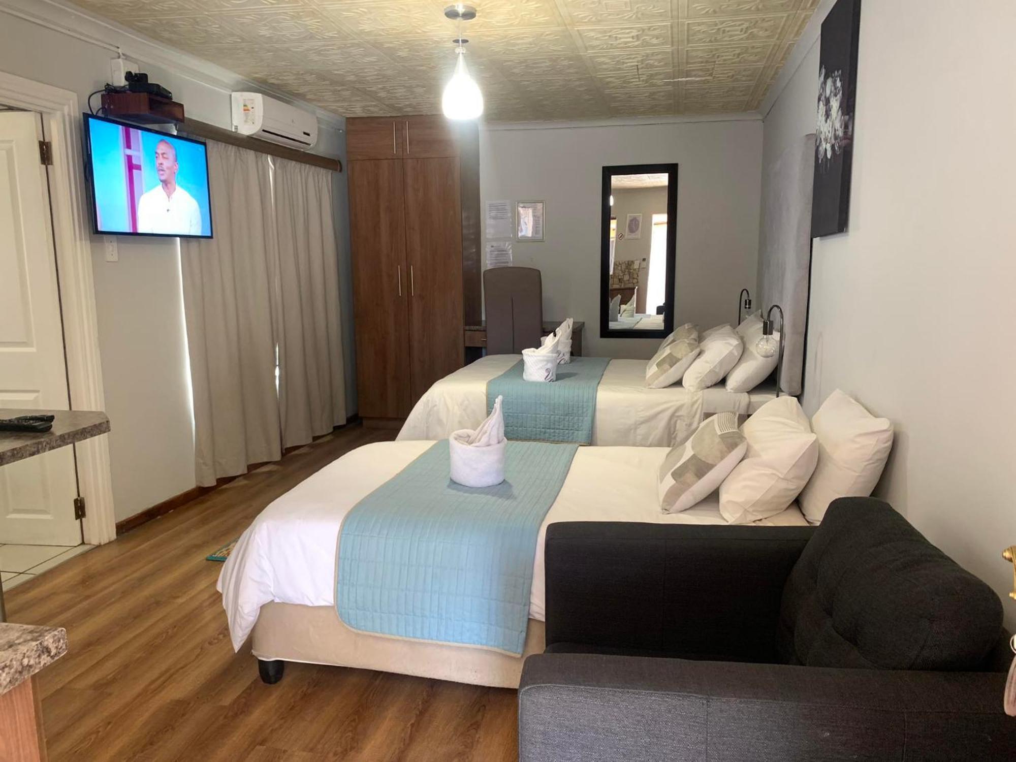 Victoria Oaks Guesthouse Victoria West Экстерьер фото